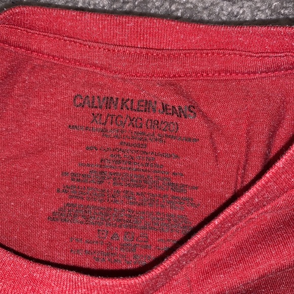 COPY - Calvin Klein top teen size extra large - Picture 3 of 4